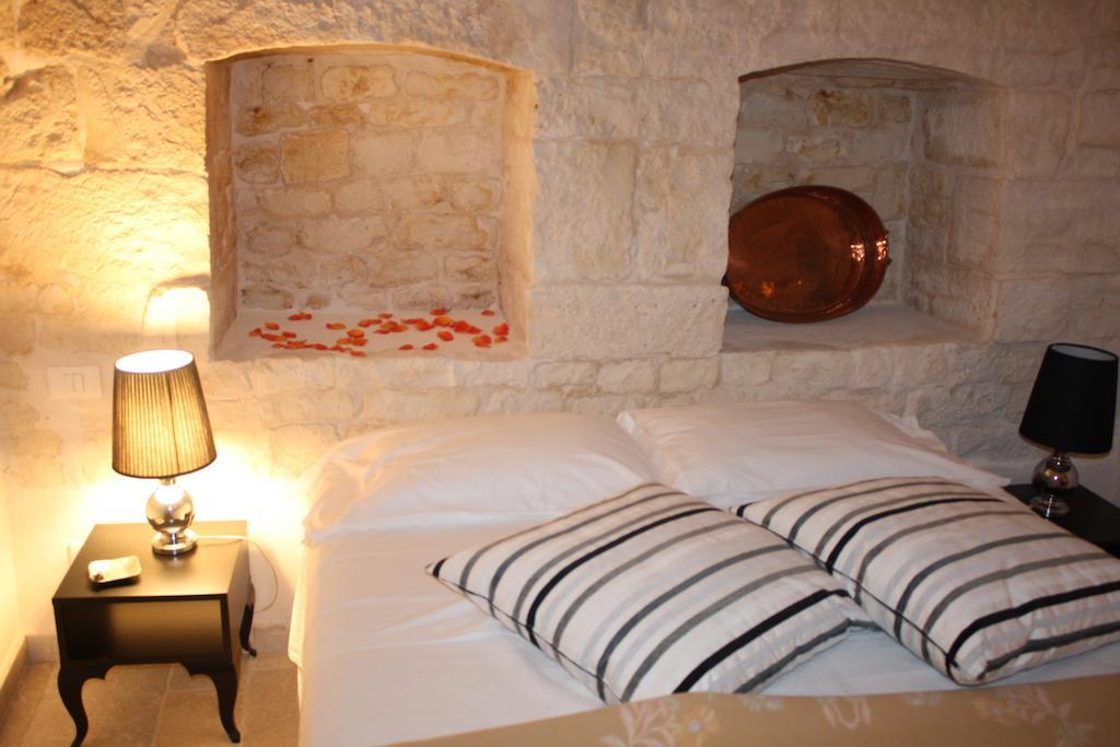 Trulli Gallo Rosso