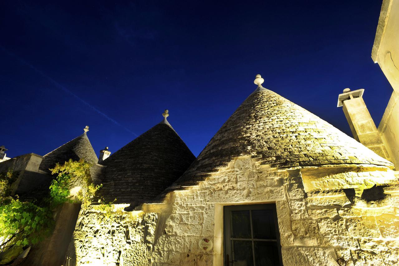 Bed & Breakfast Trulli Gallo Rosso 3*